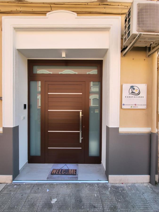 Casa Vacanze Manthy Posizione Centrale Бари Экстерьер фото